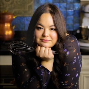 Meet your Posher, Amara